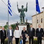 Μείωση ΦΠΑ: Ποια προϊόντα και υπηρεσίες θα είναι πιο φθηνά από αύριο