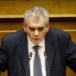 Μόσιαλος: Γιατί δεν πρέπει να κατεβάζουμε τη μάσκα στο πηγούνι (ΦΩΤΟ)