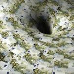 Διαδικτυακή απάτη με χρήση του ονόματός του καταγγέλλει ο Σταϊκούρας