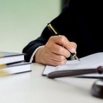 Τα 8 μέτρα στήριξης για τον Δεκέμβριο-Τι ισχύει για εργαζομένους και επιχειρήσεις