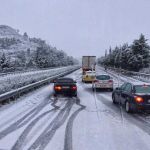 Εσωκομματικά «μαχαίρια» στη ΝΔ λόγω του… αρώματος πρόωρων εκλογών