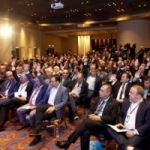 Το Δημόσιο δείχνει την (εθελούσια) έξοδο σε 2.000 εργαζόμενους των ΕΛΤΑ!