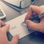 Επιχειρηματίες της εστίασης σε όλη τη χώρα “παρέδωσαν” τα κλειδιά των καταστημάτων τους