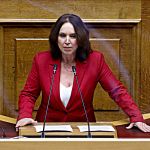 ‘Ανθρωποι ξεχασμένοι σε υπόγεια κρατητήρια της ΕΛ.ΑΣ. – Αστυνομικοί αγοράζουν τις… χλωρίνες – Τι κατήγγειλε ο Μαυροειδάκος στον Alpha 98,9