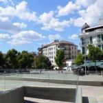 Ποιες περιοχές μπαίνουν από σήμερα σε «βαθύ κόκκινο» – Τι αλλάζει από αύριο