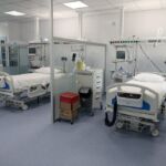 Στα 3.065 τα νέα κρούσματα και 32 θάνατοι το τελευταίο 24ωρο, στους 336 οι διασωληνωμένοι- 80 στην Περιφέρεια