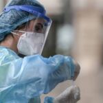Κορονοϊός: 32.694 νέα κρούσματα, 80 νέοι θάνατοι, 640 οι διασωληνωμένοι -797 στην Περιφέρεια