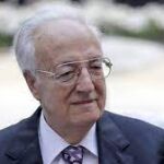 Κατώτατος μισθός και υποκατώτατοι πολιτικοί
