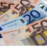 Ποιες αποδείξεις οδηγούν σε έκπτωση φόρου έως και 2.200 ευρώ