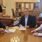 Δήμος Κοζάνης: Υπογραφή σύμβασης για εργασίες συντήρησης σε χωριά του Δημητρίου Υψηλάντη