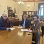 Υπογραφή σύμβασης για την ανακαίνιση των αποδυτηρίων στο αμαξοστάσιο του Δήμου Κοζάνης