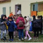 «Απαγόρευση  αλιείας  στις  λίμνες: Μικρή και Μεγάλη Πρέσπα, Βεγορίτιδα, Ζάζαρη – Χειμαδίτιδα, Πετρών, στις τεχνητές λίμνες φραγμάτων Κολχικής, Παπαδιάς και Τριανταφυλλιάς, τη λιμνοδεξαμενή Αμμοχωρίου και σε όλους τους ποταμούς της ΠΕ Φλώρινας, στα πλαίσια αναπαραγωγής των ιχθύων»