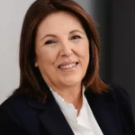 Συνελήφθη 56χρονος ημεδαπός, ιδιοκτήτης δεσποζόμενου σκύλου, ο οποίος προκάλεσε σε 36χρονη ημεδαπή σωματική βλάβη από αμέλεια, στην πόλη της Κοζάνης