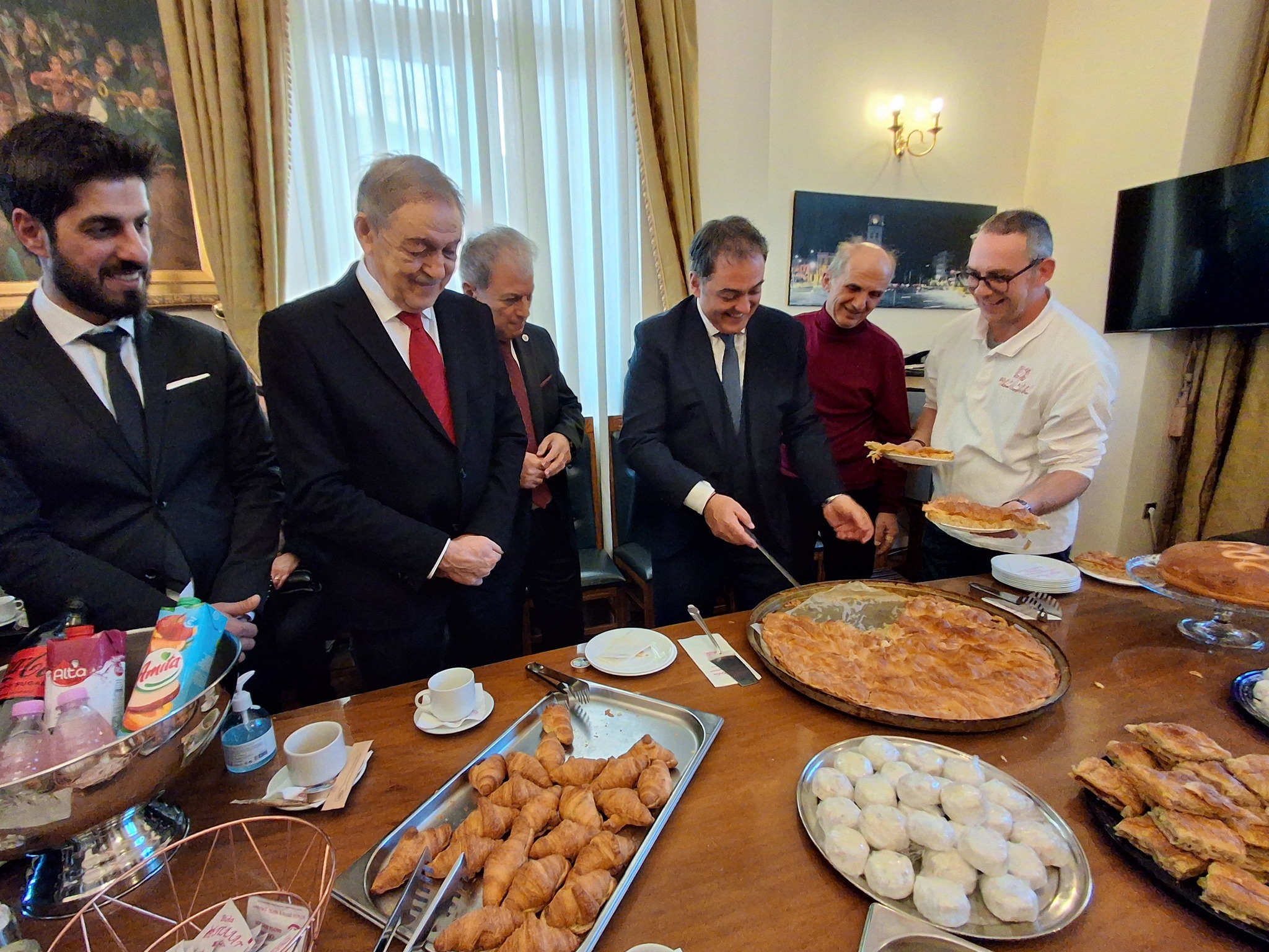Εορτασμός της Πρωτοχρονιάς στο Δημαρχείο Κοζάνης